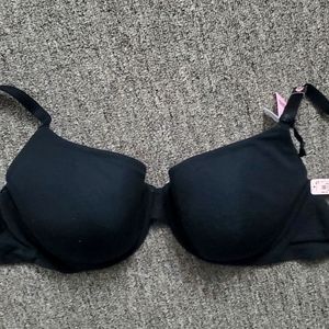 NWT Victoria Secret black 38D lighly lined demi underwire bra